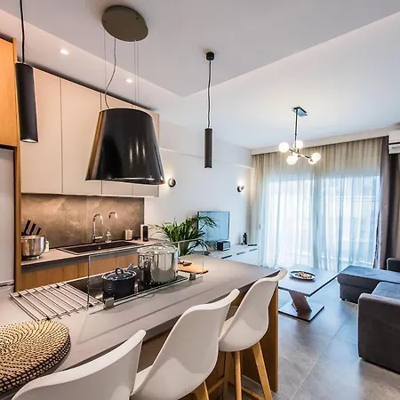 Apartment By Halu! *
